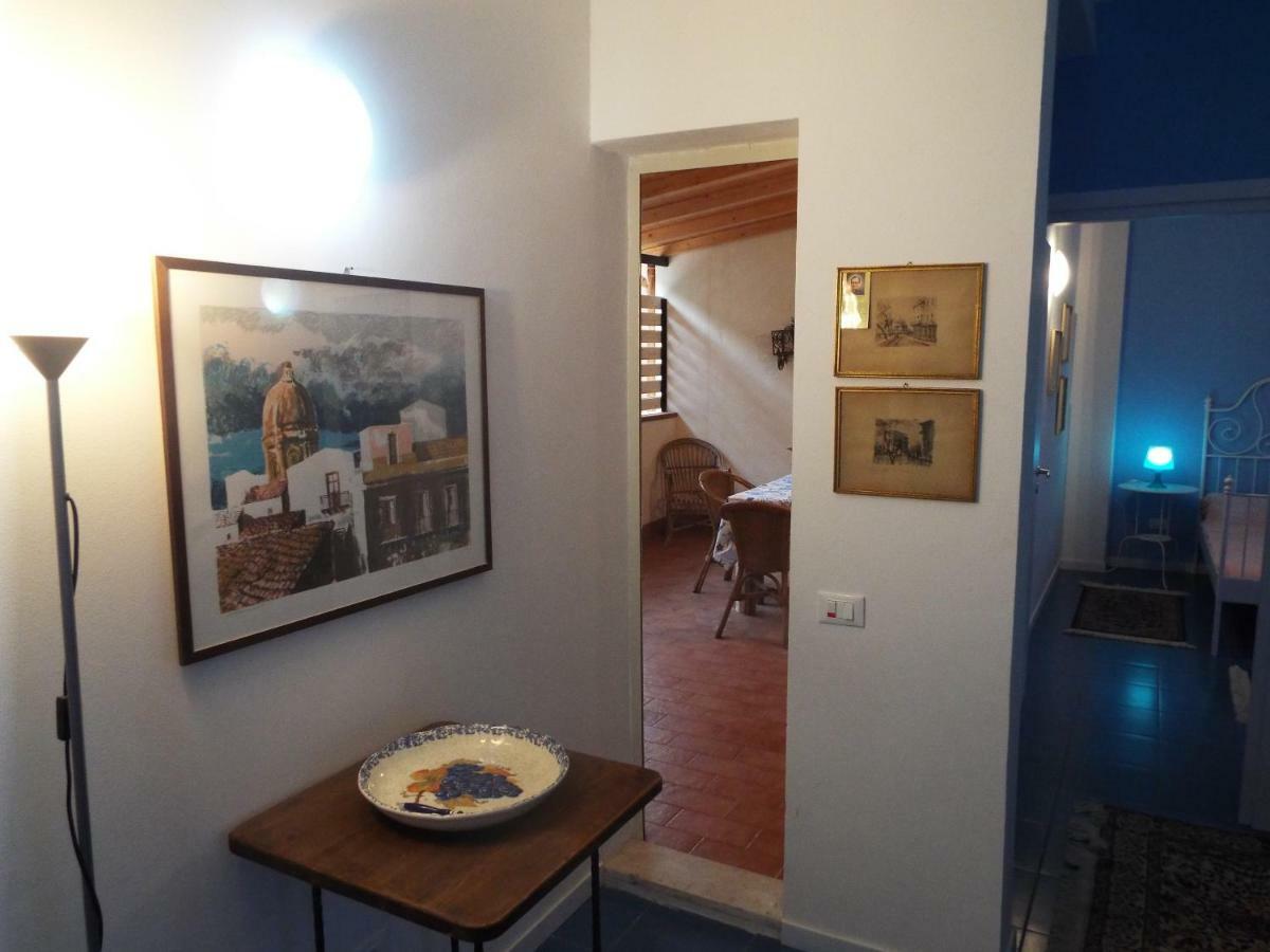 Le Case Di Virgin 2 Castellammare del Golfo Kültér fotó